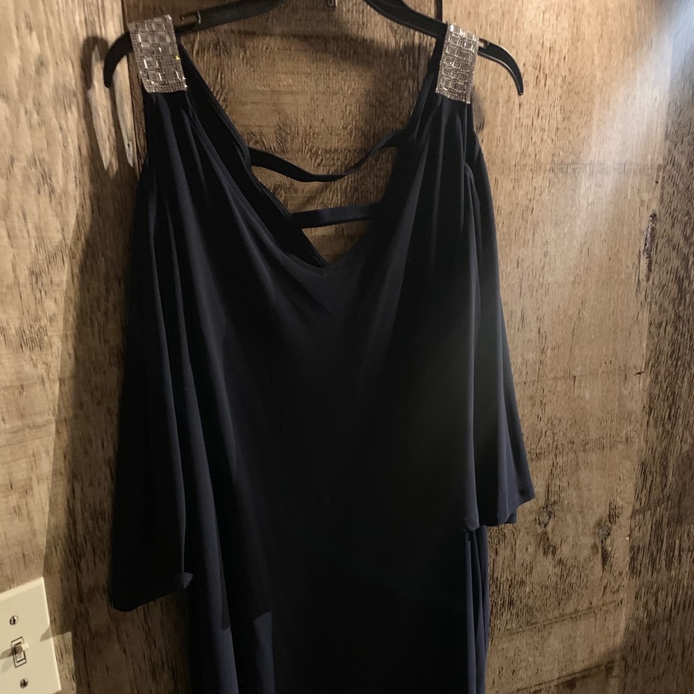 Women’s plus size dress